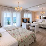 Angeles Otel Denia