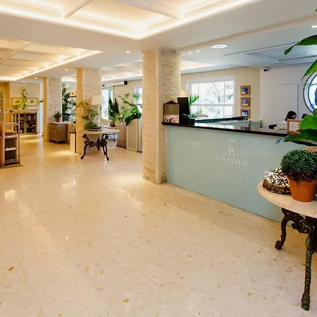 Отель Angeles Дения